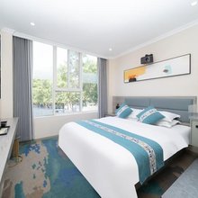 胜似闲庭酒店(长安大学城韦曲南地铁站店)