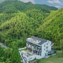莫干·陌野和居私汤温泉溯溪设计别墅(江南瑶坞店)