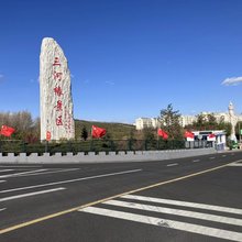 多伦溯澜集民宿