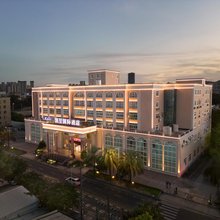 凯里国际酒店(深圳低碳城地铁站店)