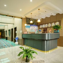 尼勒克西域客来民宿