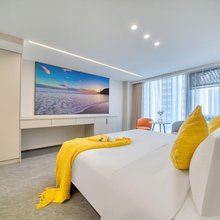 越芯·漫居影院公寓(绍兴长电集成电路店)