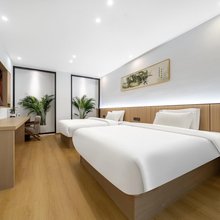 享悦逸居酒店(南浔古镇店)