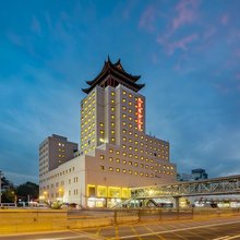 喆啡酒店(北京西站北广场世纪坛医院店)