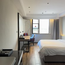 鸿星国际大酒店