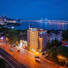 汉庭酒店(大连星海广场中山路店)