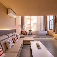 拾梦居·飞天壁画|LOFT度假民宿(敦煌夜市鸣沙山月牙泉店)