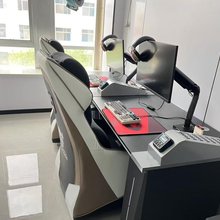 平罗泰坦竞宿酒店