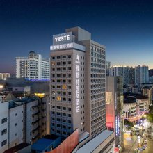 雅斯特国际酒店(南宁朝阳广场地铁站店)