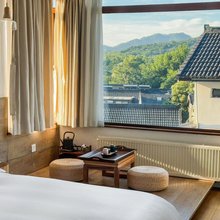山峦·MOUNTAIN民宿(西湖灵隐寺店)