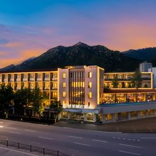 艺龙瑞云酒店(泰山火车站天外村店)