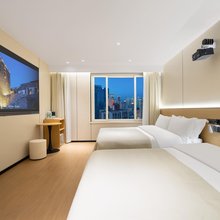 全朵智能观景美宿(解放碑步行街长江索道店)