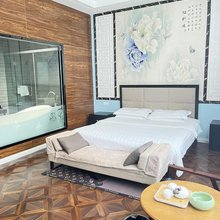 东龙假日酒店