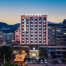 艺龙安悦酒店(黔东南从江县人民政府美食街店)
