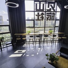 见山旅社(成都东站西广场店)