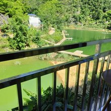 湖中湖民宿(浩坤湖景区店)