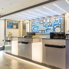 网鱼电竞酒店(上海同济医院新村路地铁站店)
