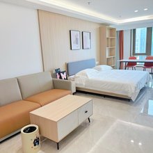 山海轻奢民宿(北湖吾悦广场店)