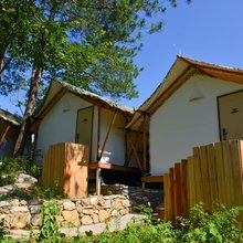 西兰卡普悬崖山景帐篷民宿