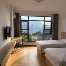 英山宸希·拾光酒店(桃花冲风景区店)