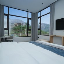 石匣云涧民宿(扎尕那景区店)