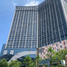 云漫轻奢民宿(鹰潭站天虹店)