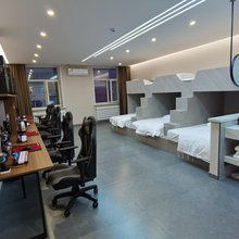 牙克石麦吉商务酒店