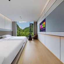 岩朵山Mountain Pool villa民宿(黄果树景区店)
