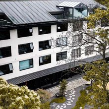 峨眉山云漫松涧汤泉酒店(峨眉山景区零公里店)