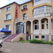阿尔山十八号别墅宾馆(火车站店)