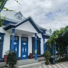 伊宁诂俪蓝民宿