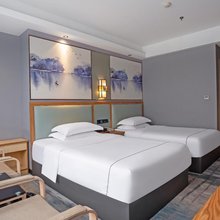 羽梵酒店(高州城东客运站店)