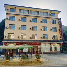 云上瓦屋酒店