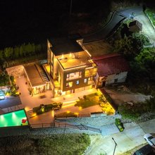 桐庐壹柿间民宿(虎啸峡漂流店)