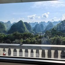 万峰林清峰徐来客栈