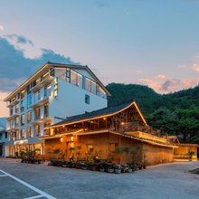 览山院｜VILLA庭院 · 奢度假美宿(荔波小七孔景区西门店)