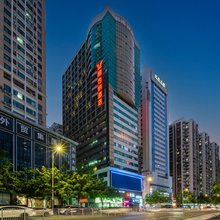 维也纳酒店(罗湖口岸国贸地铁站店)