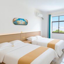 湖畔云端民宿