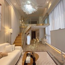 拾光美宿(郑州高铁东站店)