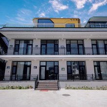 那拉提梦西厢民宿