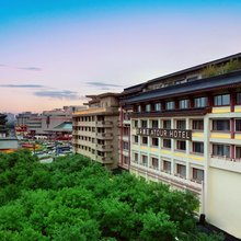 西安钟鼓楼广场亚朵酒店