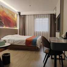 龙海驿赞酒店