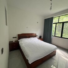 磐安山李边民宿