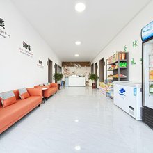 熙淼客栈(鸣沙山月牙泉店)