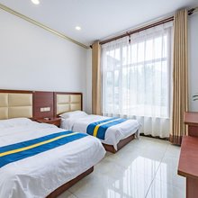 易县老渔翁农家院