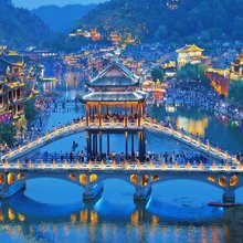 凤凰风桥雅舍江景民宿