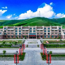 丰宁七彩森林国际度假酒店