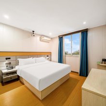 尊凯电影酒店(杭州美院象山地铁站店)