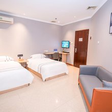 珠海珠峰商务酒店(暨南大学前山店)