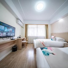 杭州西湖保俶饭店(武林广场地铁站店)